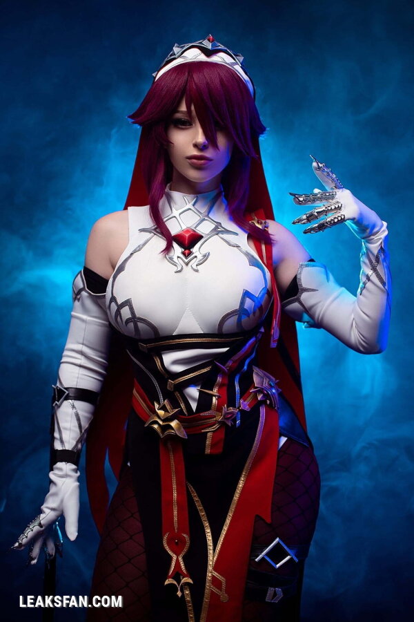 Lady Melamori Rosaria Cosplay - 1