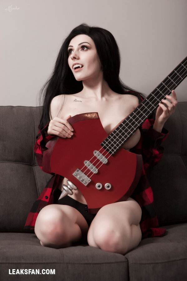 RolyatIsTaylor - Marceline - 1