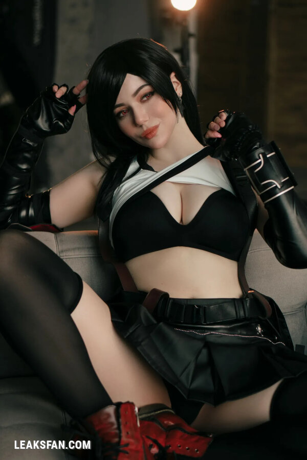 Alina Becker - Another Tifa set - 2