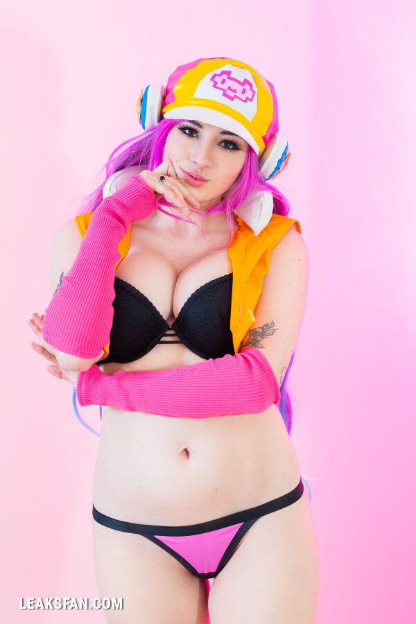 Kayla Erin - Arcade Miss Fortune - 1